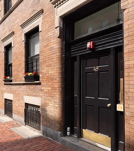 49 Revere St #5 — Photo 11