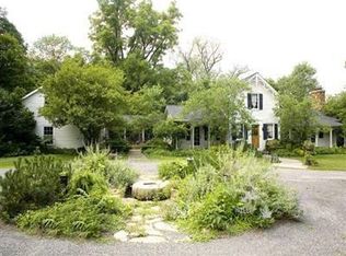 1220 Chagrin River Rd, Gates Mills, OH 44040