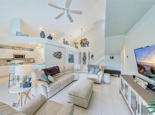 28430 Hidden Lake Dr, Bonita Springs, FL 34134