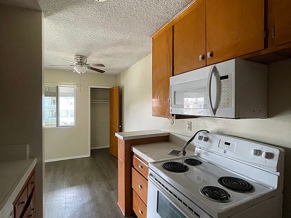 4th image of 7019 Vassar Ave #207