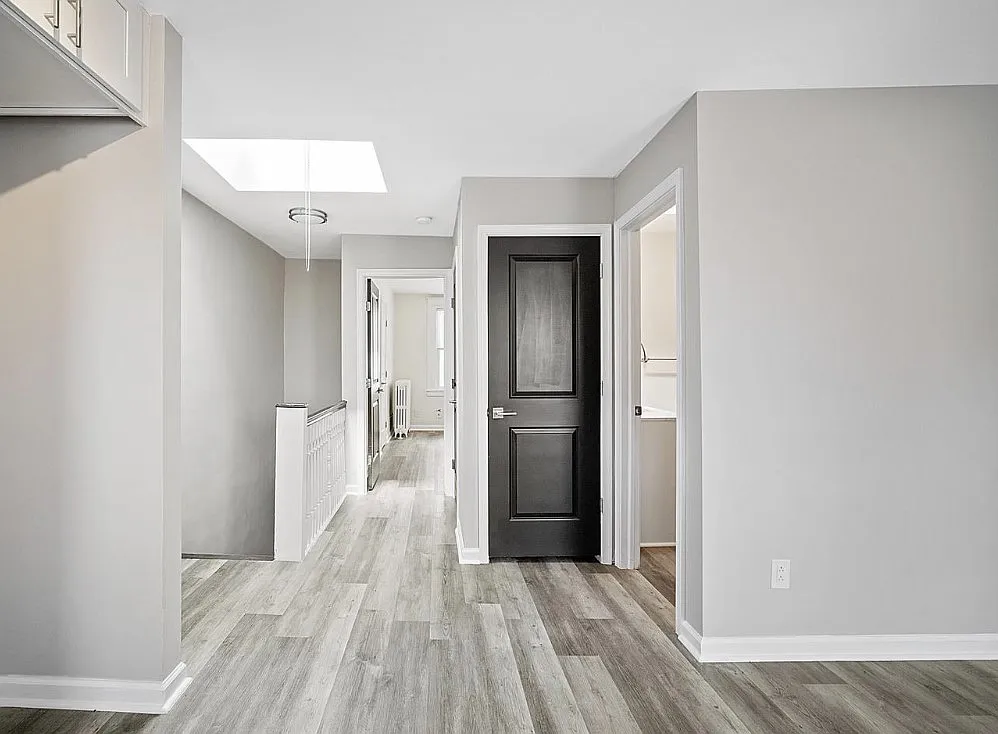 1 bed, 800 sqft, $1,100 — Photo 2