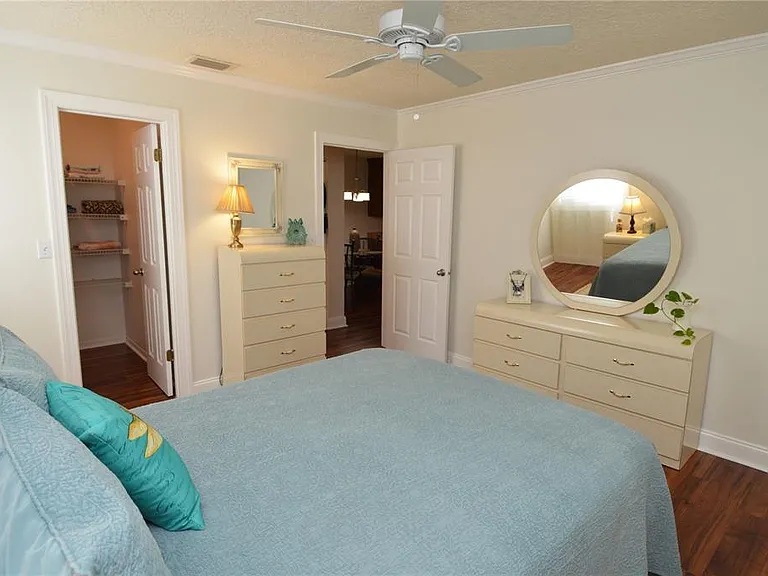 10263 Gandy Blvd N #405 — Photo 42