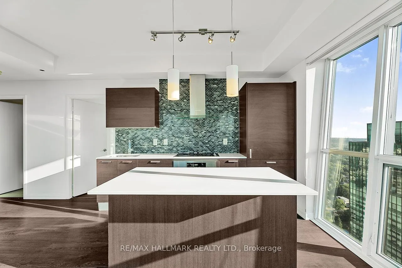 3 bed, $3,300 — Photo 4