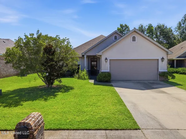 13022 Oakberry Ln, Gulfport, MS 39503