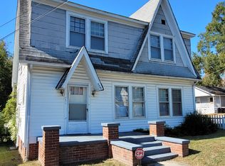 900 Gregory St, Greensboro, NC 27403