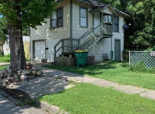 100 S 3rd St, Baytown, TX 77520