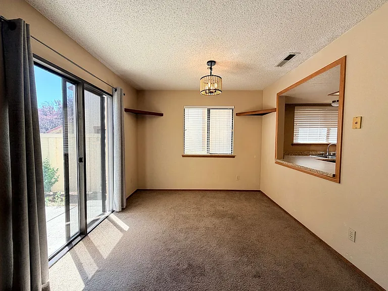 468 Park Place Dr — Photo 9