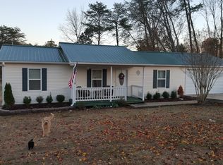 116 Helton Dr, Clifton, TN 38425