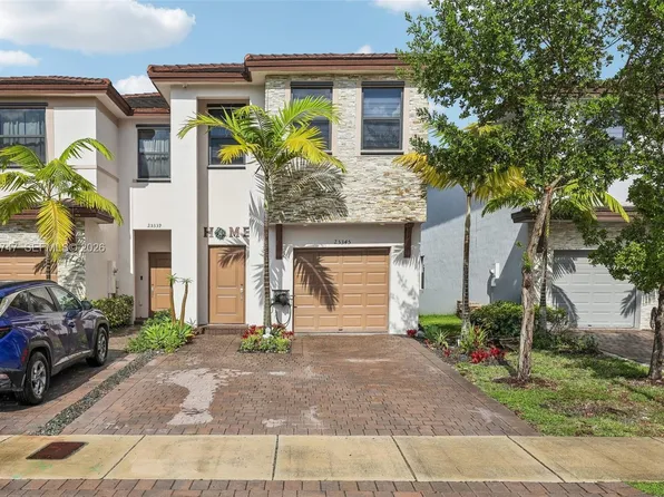 25345 SW 108th Ave, Homestead, FL 33032