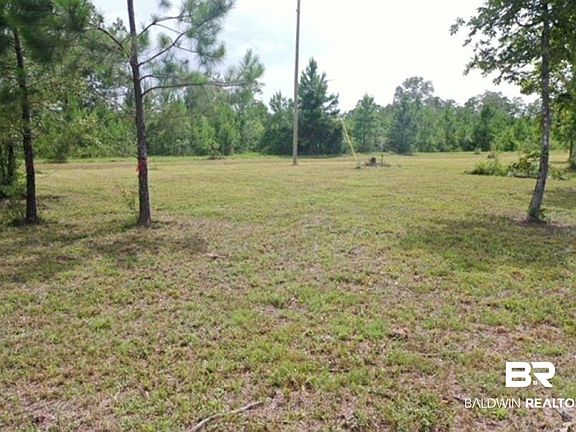 5th image of 2 Splinter Hill Rd