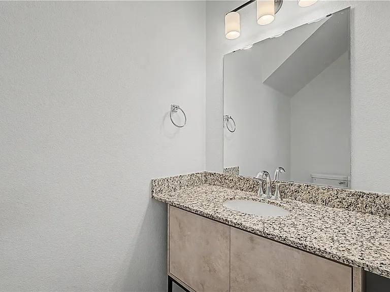 890 Tennessee Ave — Photo 11