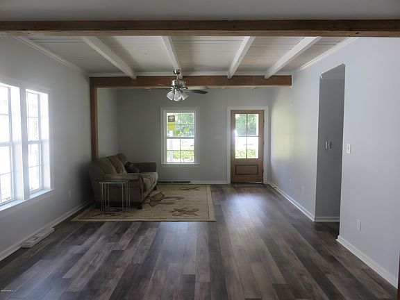 2nd image of 503 Avenue B