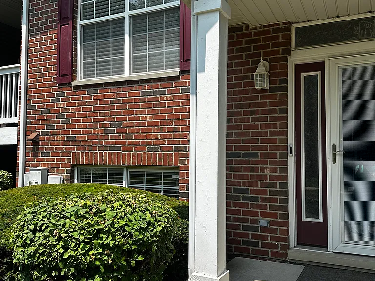 Huber Ct — Photo 2