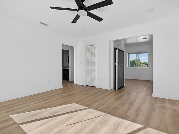 2nd image of 21339 S Santa Fe Ave #21339