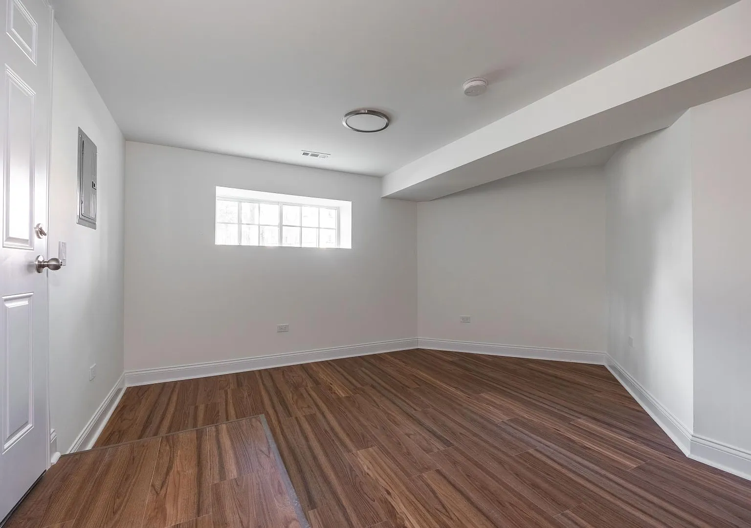 3107 North Harding Avenue #1W — Photo 4