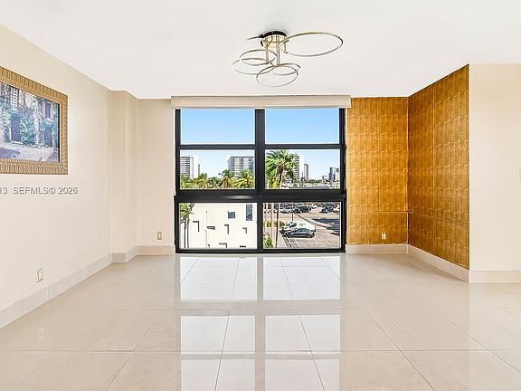 4th image of 3031 N Ocean Blvd APT 406