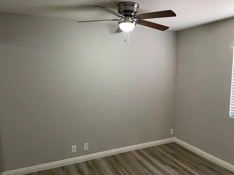 7957 Firethorn Ln — Photo 29