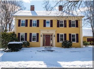 433 Merrimac St, Newburyport, MA 01950