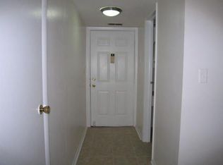 7486 Country Brook Dr, Indianapolis, IN 46260