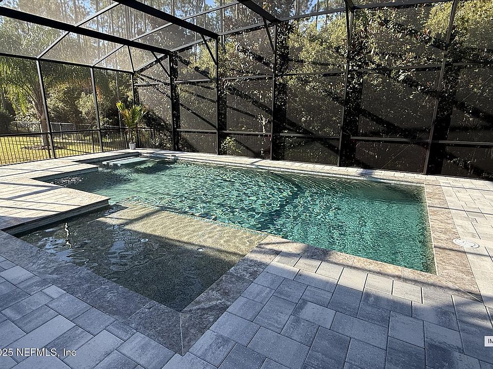 2nd image of 88 VILLAGE GRANDE Drive