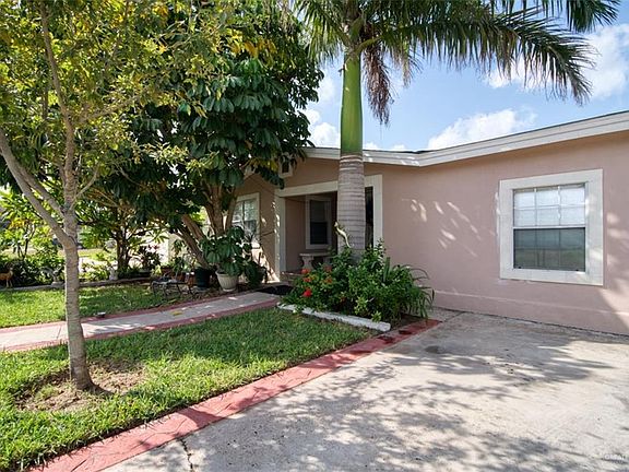 3rd image of 119 Alberto Trevino St