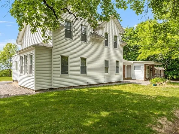 86 Upper Gore Rd, Webster, MA 01570