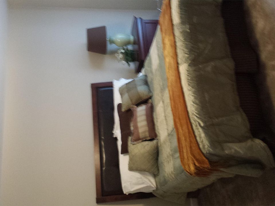 1st image of 1232 Norview Ave APT E