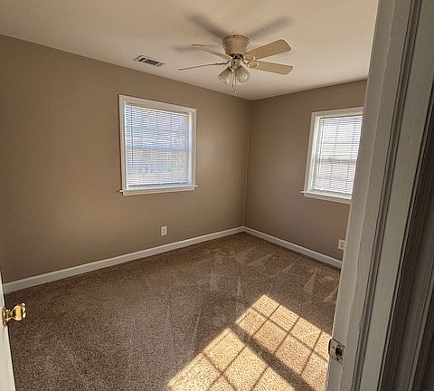 4th image of 103 Oak Ridge Dr #A