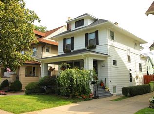 121 Warren Ave, Kenmore, NY 14217