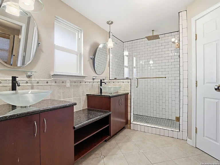 415 Calumet Pl — Photo 20