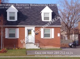 1098 Main St W #5, Hamilton, ON L8S 1B3