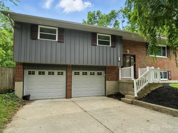 30 Ron Pl, Germantown, OH 45327