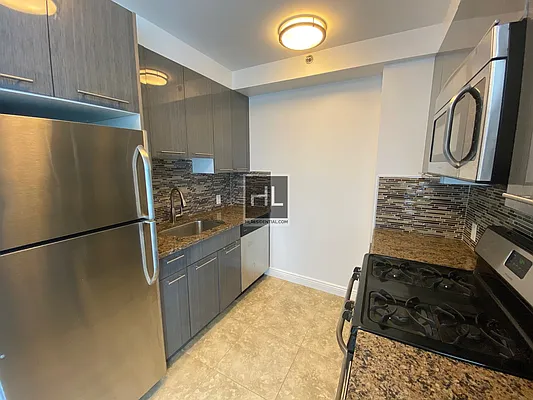 Rented by Highline Residential | media 3