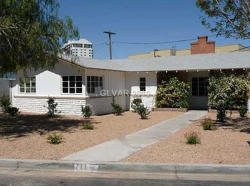 1st image of 711 Park Paseo