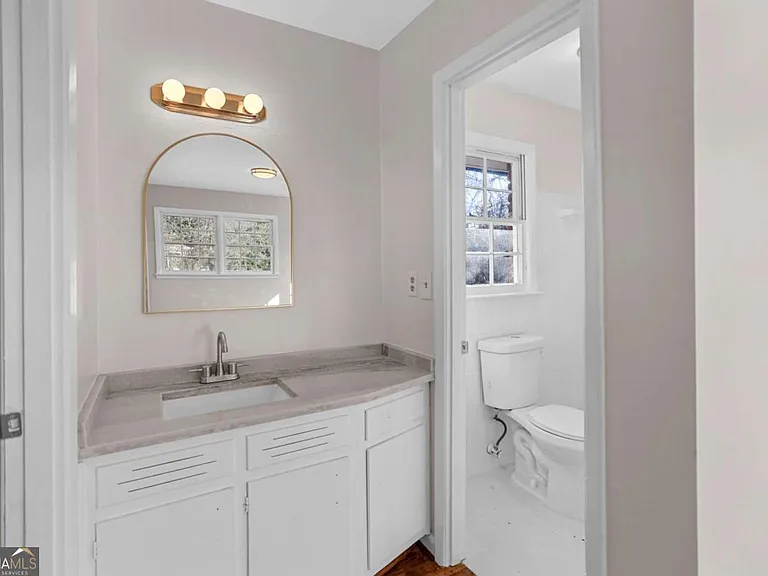 6541 Debbie Sue Ln — Photo 29