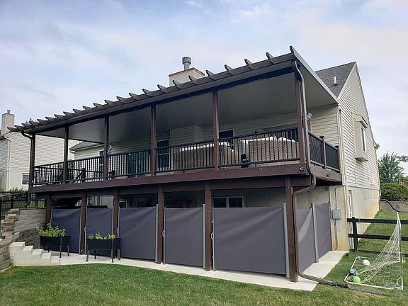 4th image of 335 Bridle Creek Dr