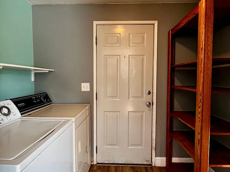 3702 Parkway Pl — Photo 7