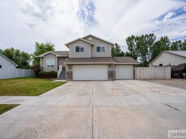 4130 E Forest Glen Dr, Ammon, ID 83406