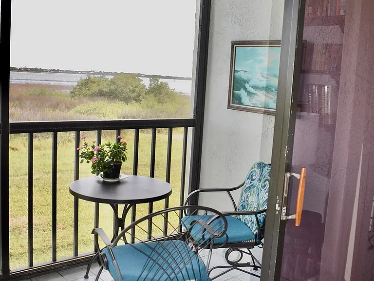 15 Cartagena Ct — Photo 6