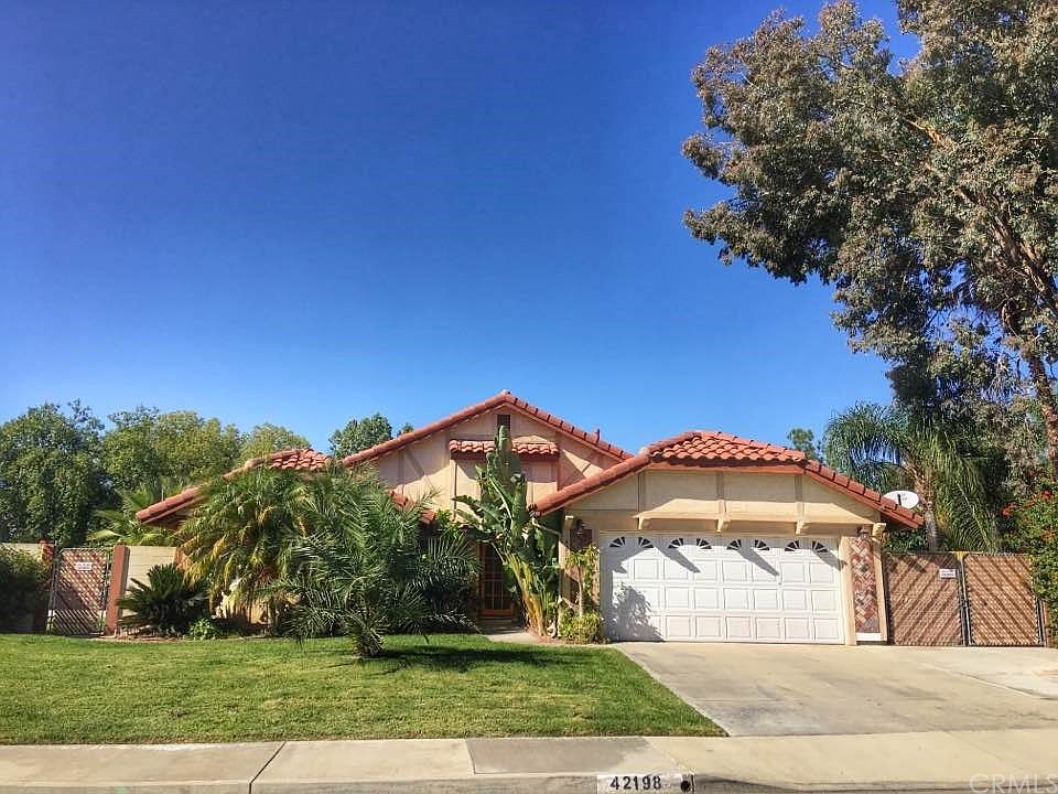 1st image of 42198 Crest Dr