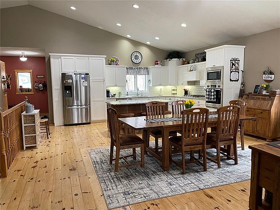 5th image of 8309 W Sand Road
