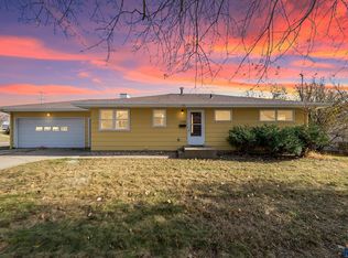 2700 S Norton Ave, Sioux Falls, SD 57105