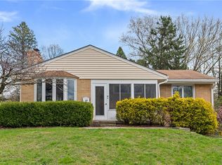 430 Colonial Dr, Monroeville, PA