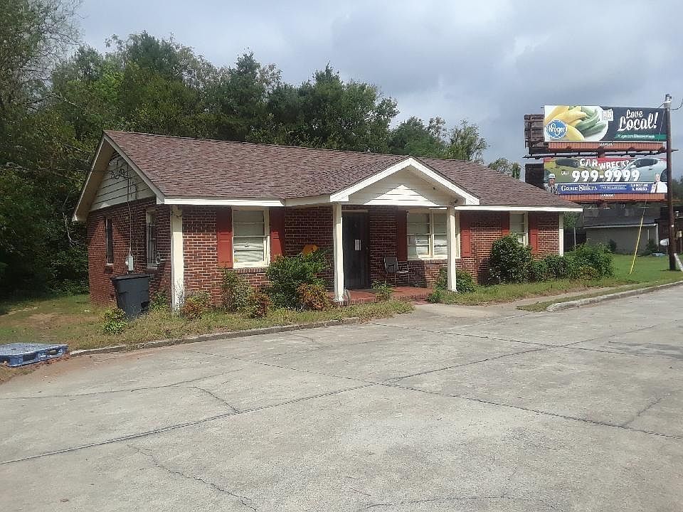1st image of 120 Floyd Ave #120