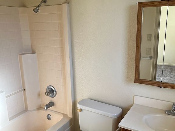 2nd image of 6238 McLaughlin Way
