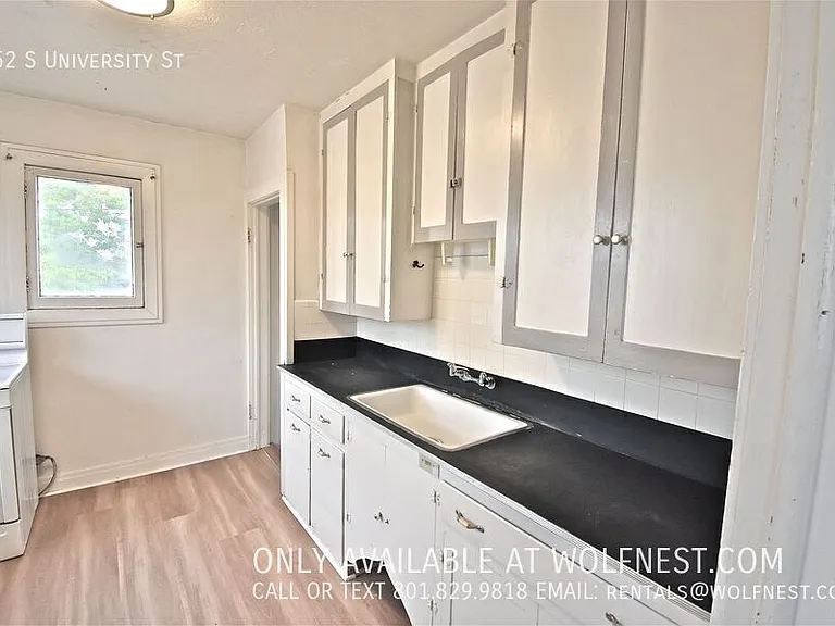 462 S University St — Photo 5