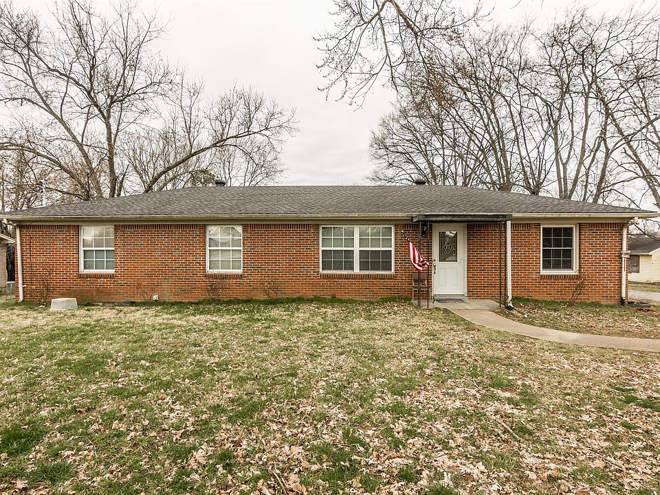 1st image of 102 Eagle Dr