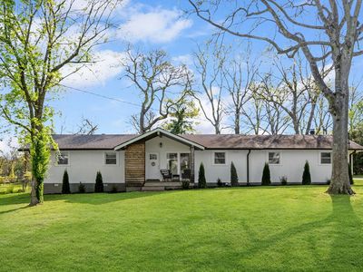 170 Lakeside Park Dr, Hendersonville, TN, 37075