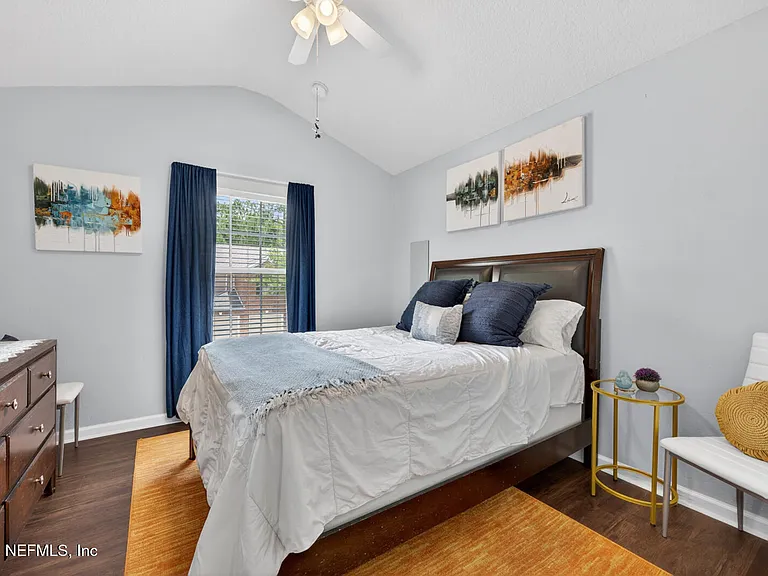4166 Highwood Dr — Photo 27