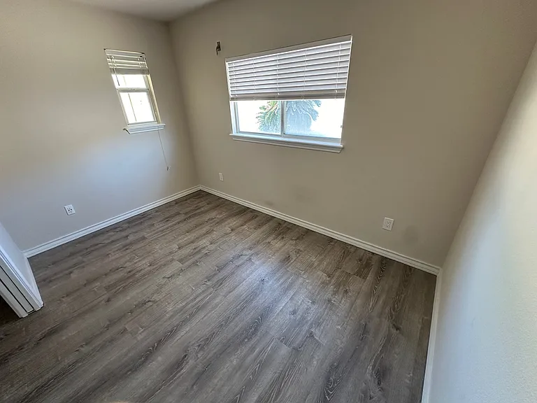 14922 Aquarius St — Photo 20